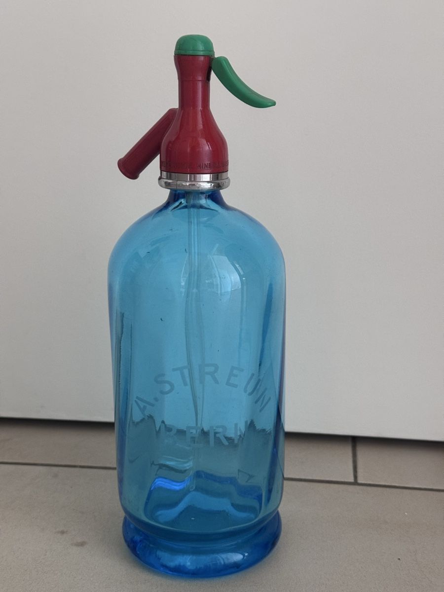 Bouteilles: Siphonflasche blau – D'occasion à Bern par tschuggi 2