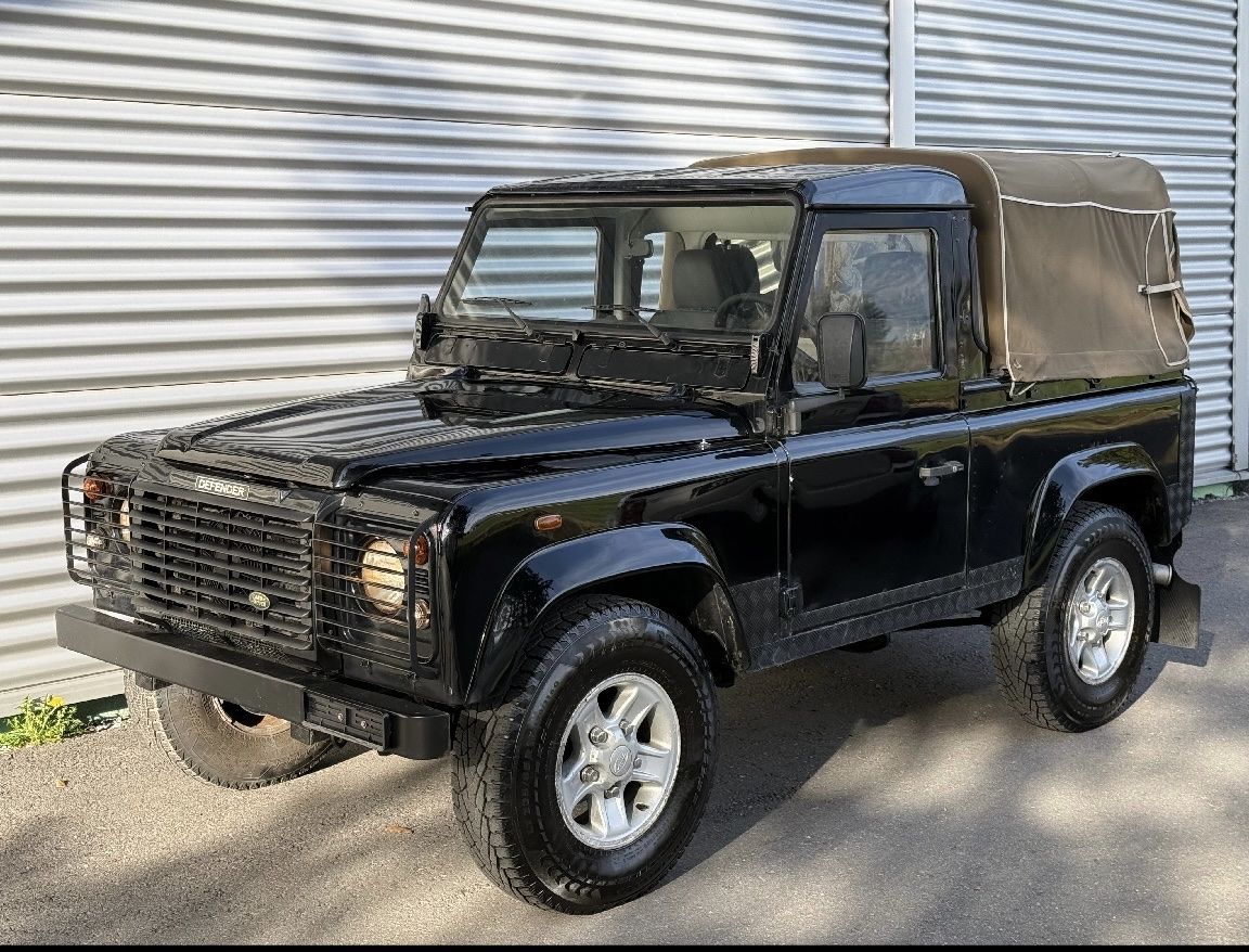 Land Rover Autos: Land Rover Defender 90 2.5 TD 5 – Gebraucht aus Haag (Rheintal) von eli_5xds 1