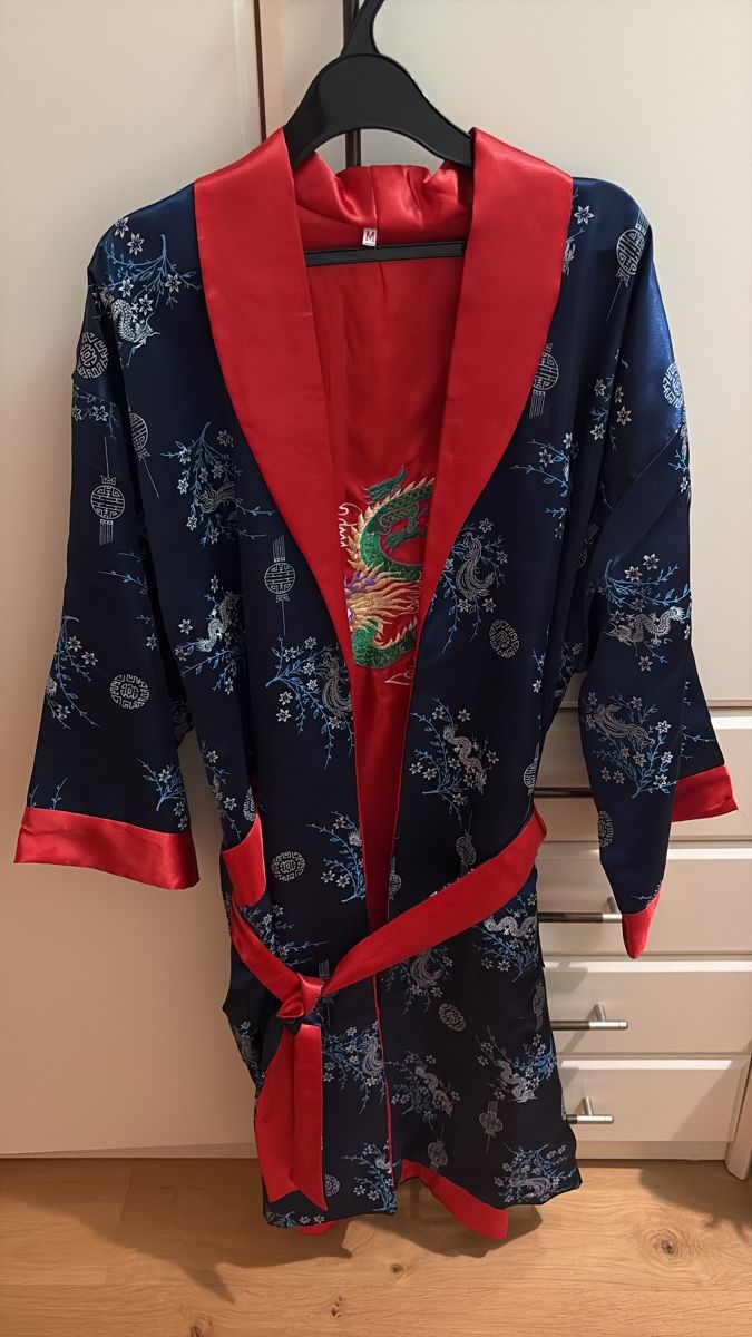 Art international: Kimono – Neuf (Voir description) à Winterthur par Kolibri89