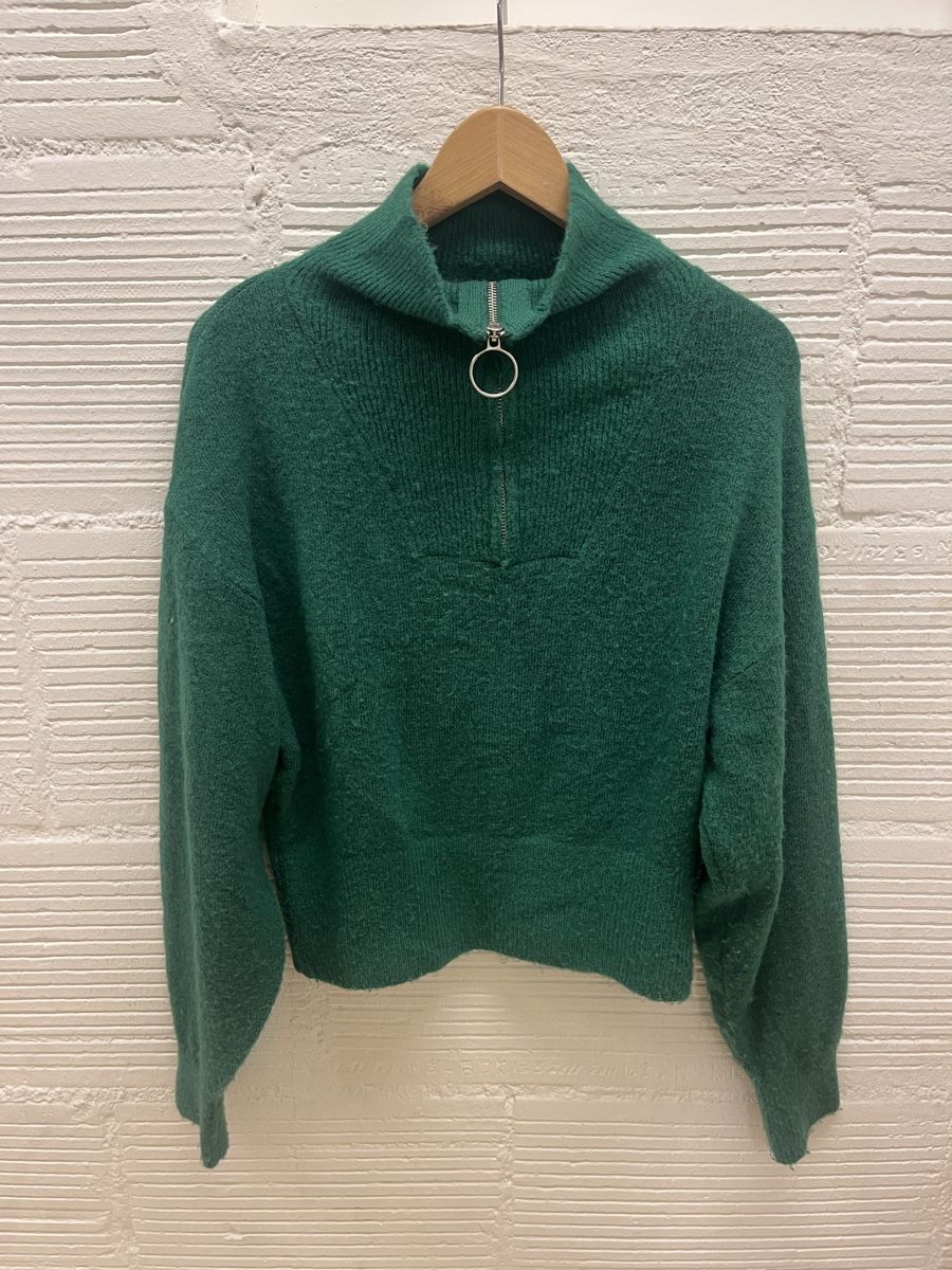 H&M Maglioni & Felpe: Grüner H&M Pulli mit Reissverschluss, Grösse S – Usato da Meilen venduto da jes_c25c 1