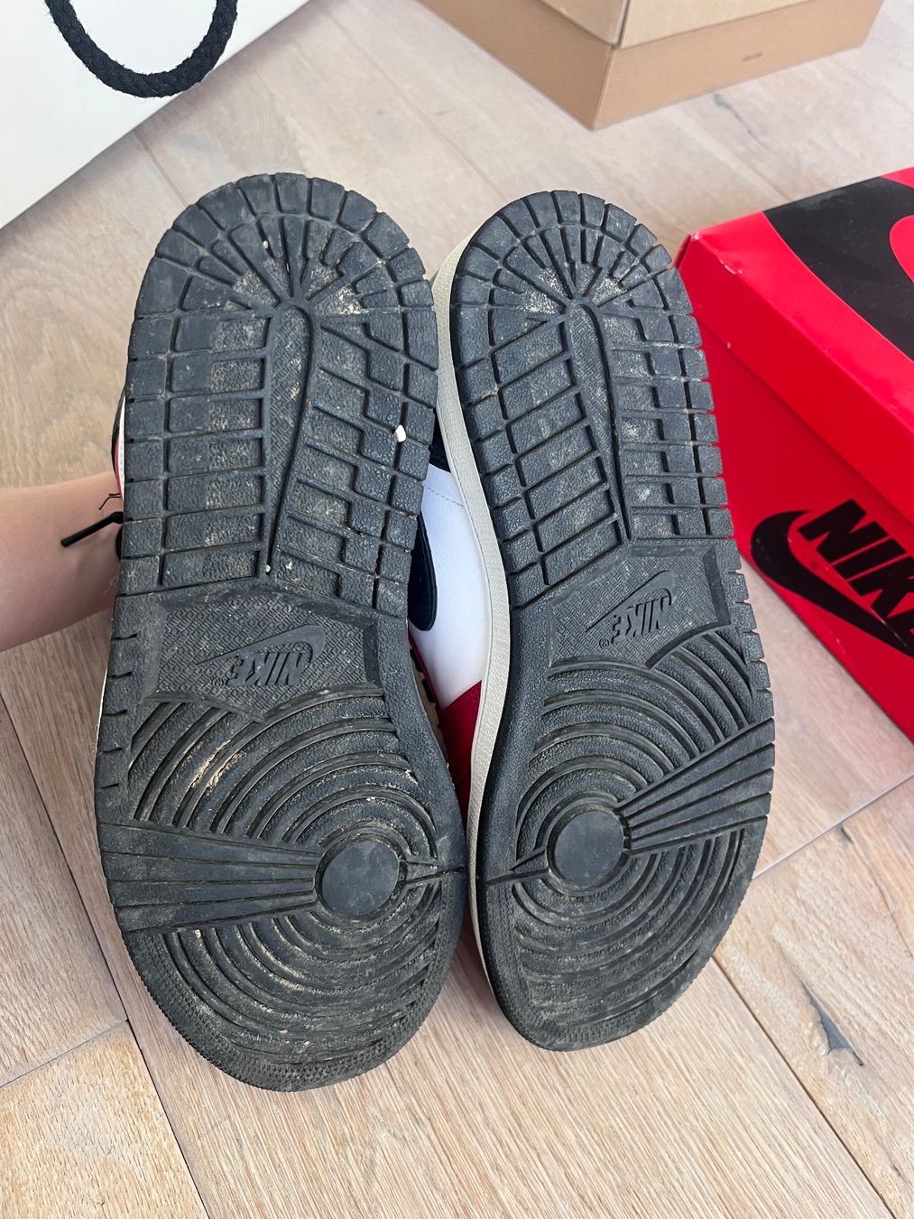 Jordan Scarpe da uomo: Jordan 1 Satin Snake – Usato da Wettingen venduto da emi_8ql9 7