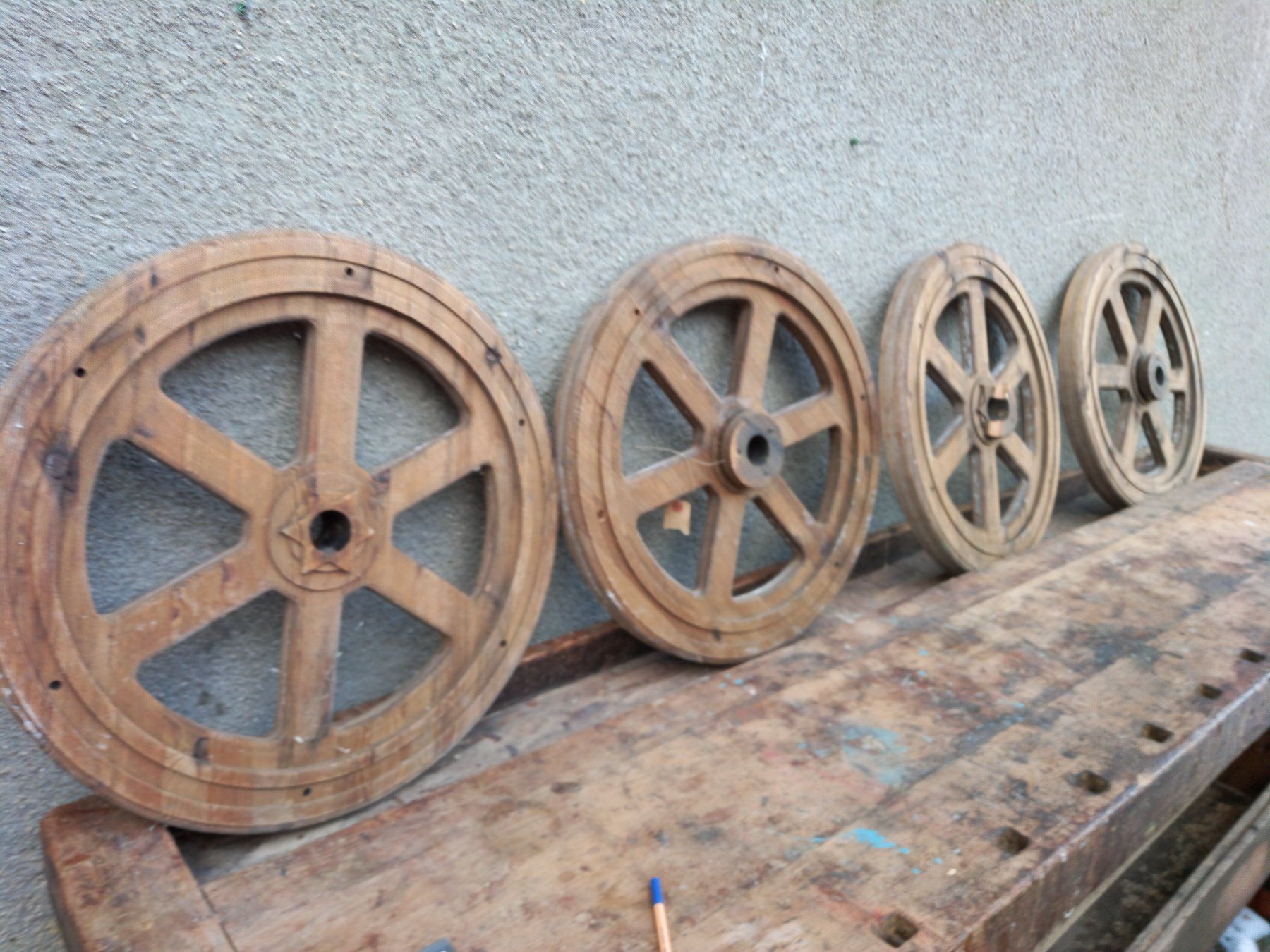 Pneumatici & Ruote complete: Roues en bois – Usato da Noiraigue venduto da pel_ny7d