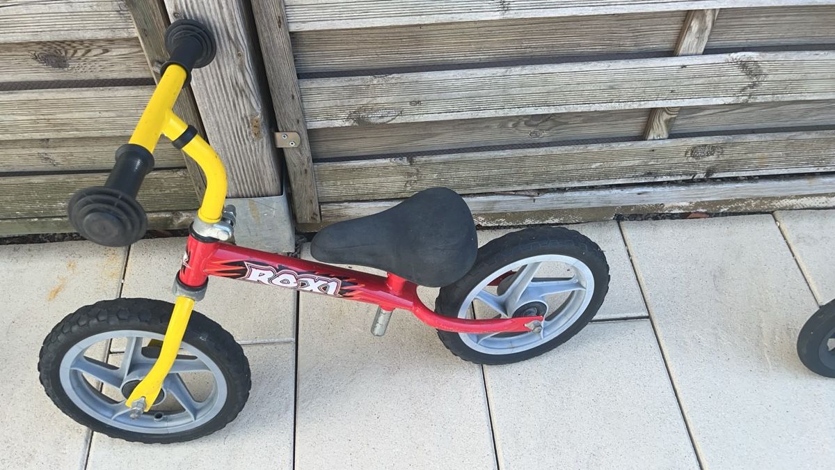 Fahrzeuge für Kinder: Laufrad – Gebraucht aus Riehen von chr_h8fh