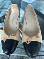 Ballerines Chanel beige noir taille 38 