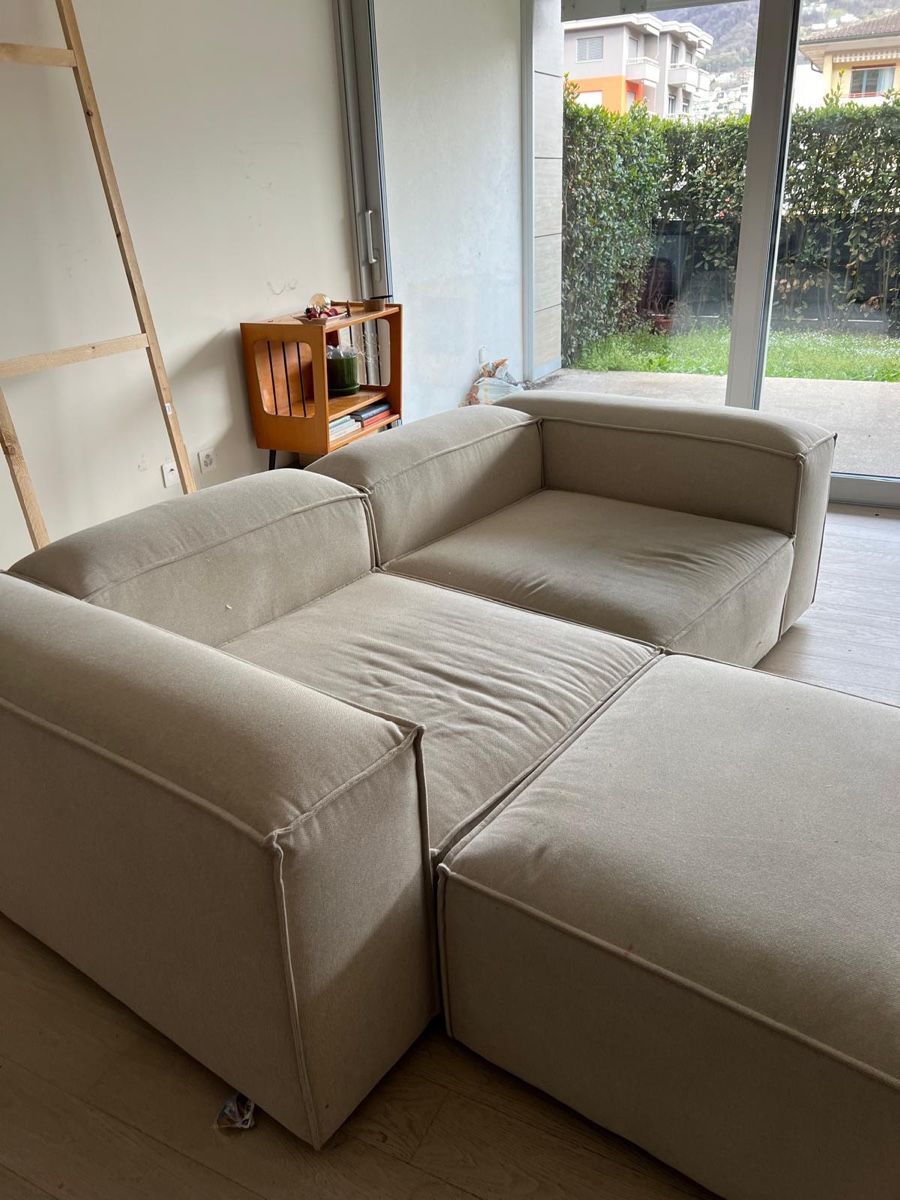 Westwing Sofas: Stylish off white Modular Sofa – Gebraucht aus Ruvigliana von brb_s777 1