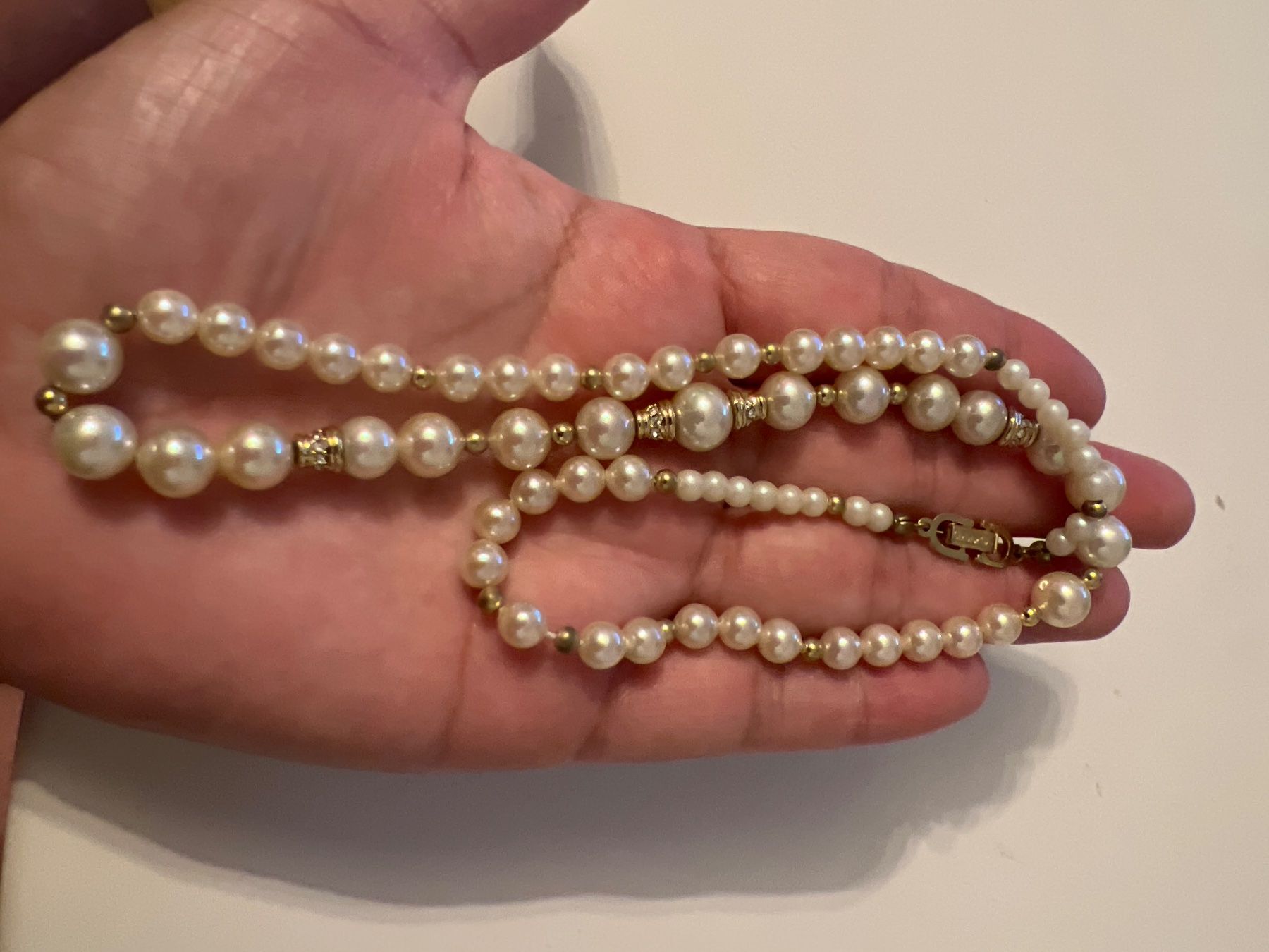 Dior Catenine: Vintage Christian Dior Perlenkette – Usato da Uznach venduto da Ya_x7x6 5