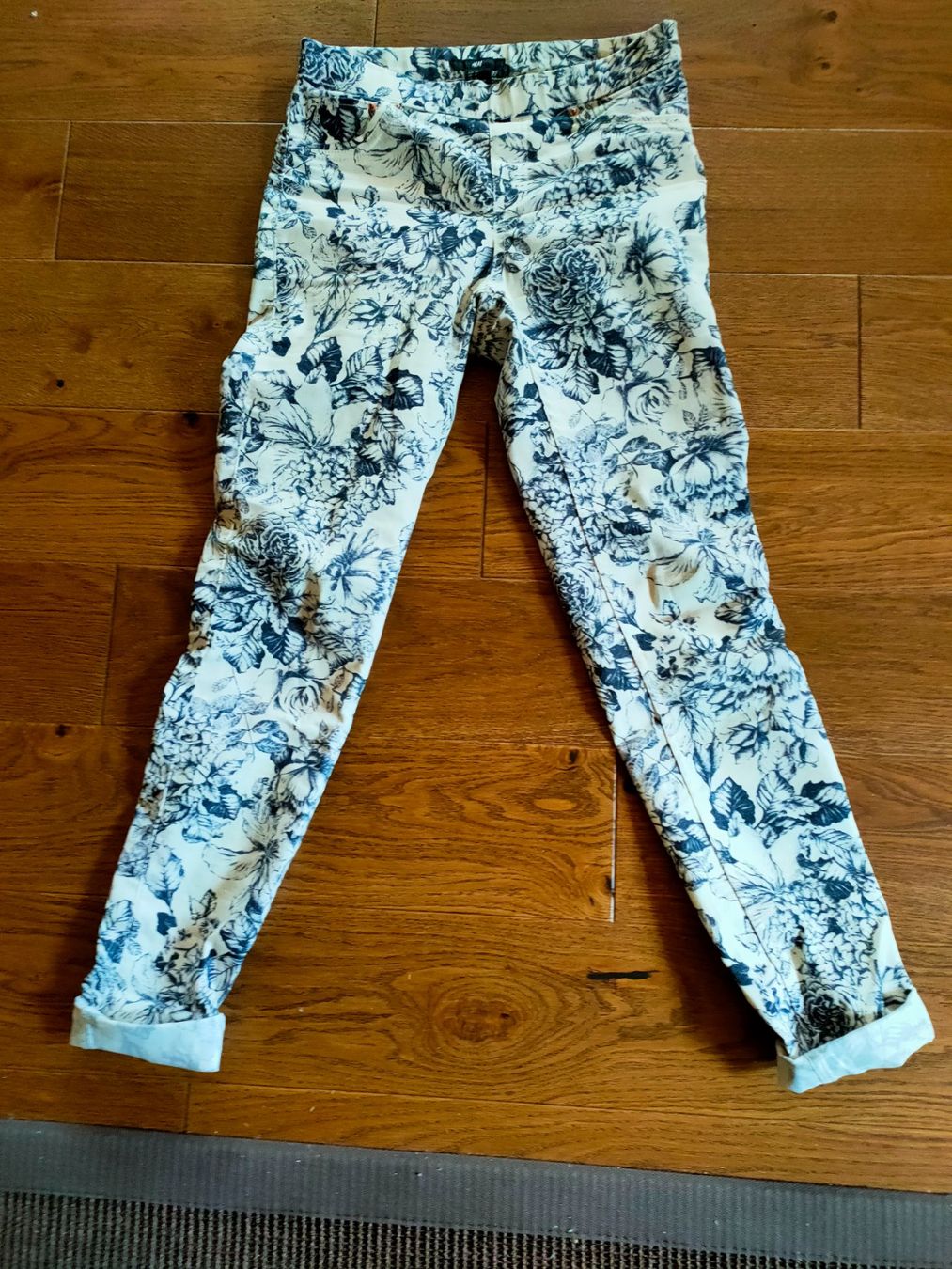 H&M Pantaloni: Sommerhose 34 – Usato da Les Moulins venduto da alicia017 1