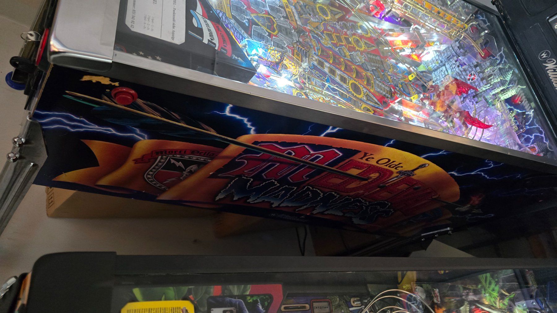 Stern Pinball Flipper: Flipper Bally Williams Medieval Madness mit Garantie !! – Usato da Fribourg venduto da japanaddict 8