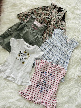 Grosses Kleiderpaket für Mädchen Gr. 74/80