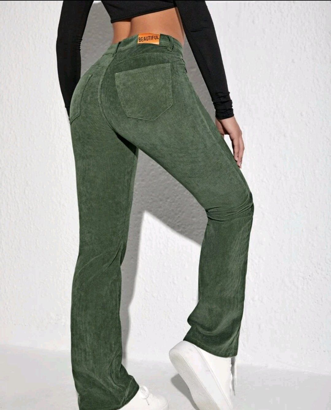 Pantalons: Schlaghose Gr. S (grün oder grau) - VERSAND möglich – Neuf avec emballage d'origine à St.Peterzell par the2ndchance 7