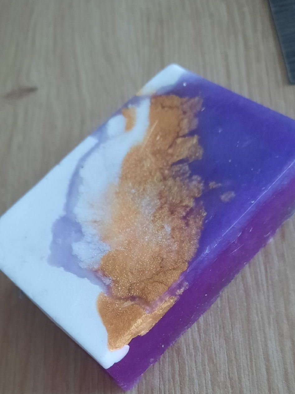 Doccia: Handgemachte Seife mit Lavendel, Neu & Originalverpackt – Nuovo (secondo la descrizione) da Solothurn venduto da lsc_pf99 1