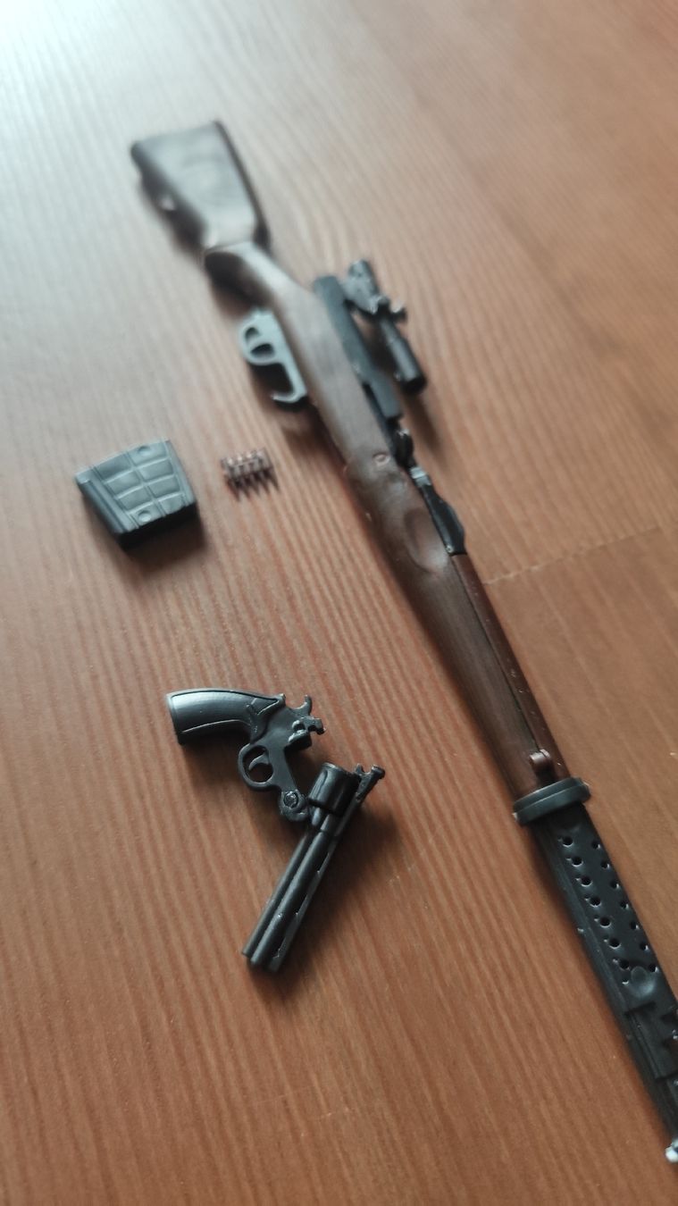 Kit di modellismo & Modellini statici: SVT-40 Modellgewehr 21cm + Desert Eagle NEU – Nuovo (secondo la descrizione) da Liebefeld venduto da Oakman771 4
