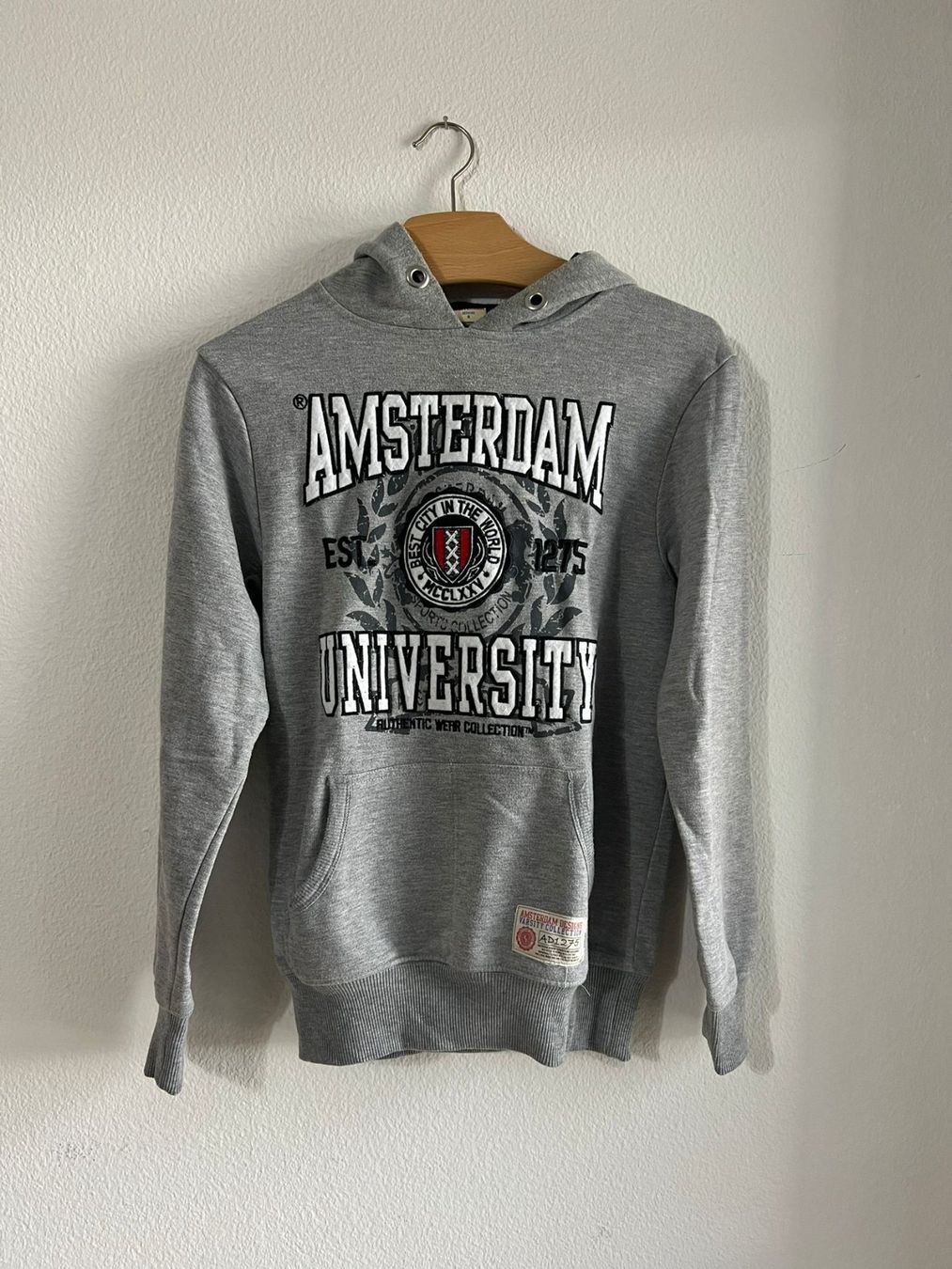 Maglioni & Felpe: Amsterdam Pullover – Usato da Lupfig venduto da Pluribus