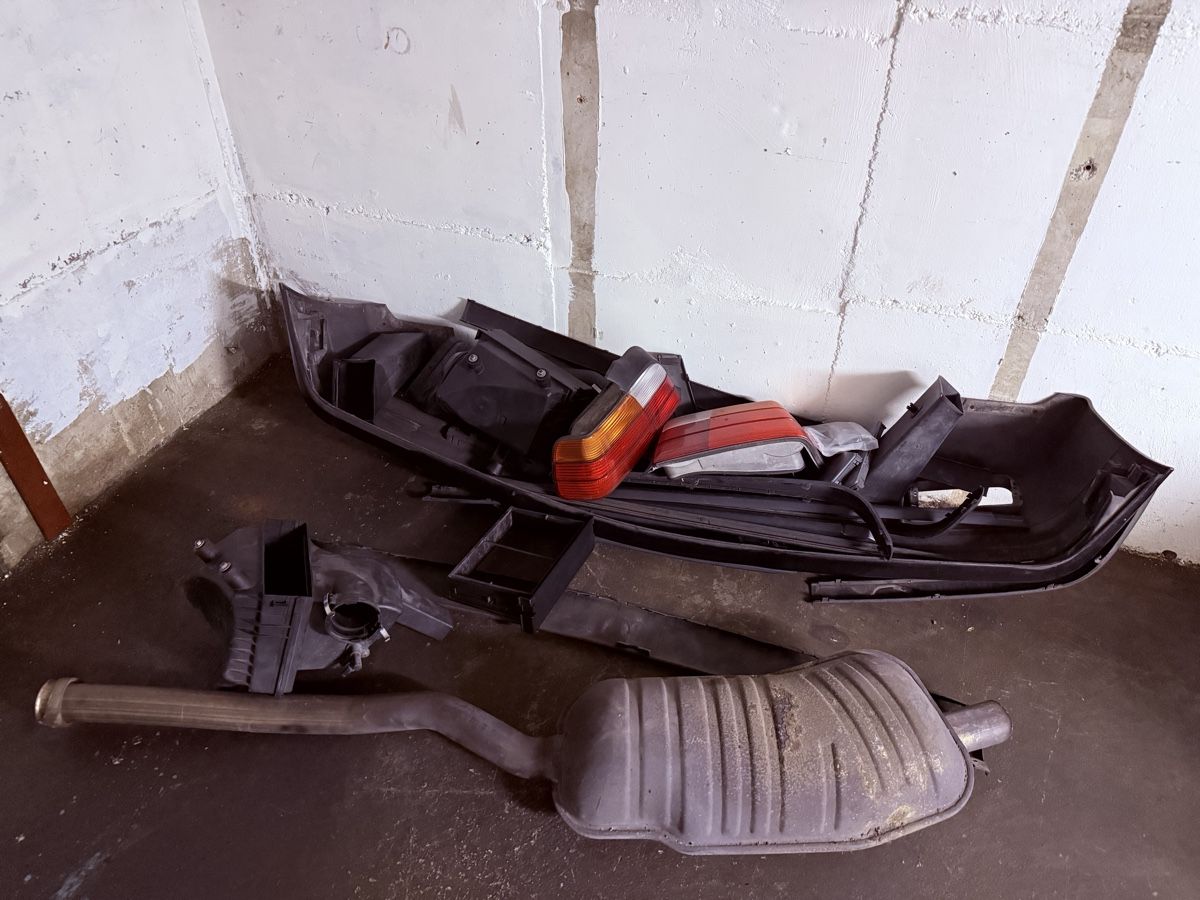 BMW Tutti pezzi di ricambio auto: BMW e30/e36/e46 Teile – Difettoso da Oberentfelden venduto da albert_aj 6