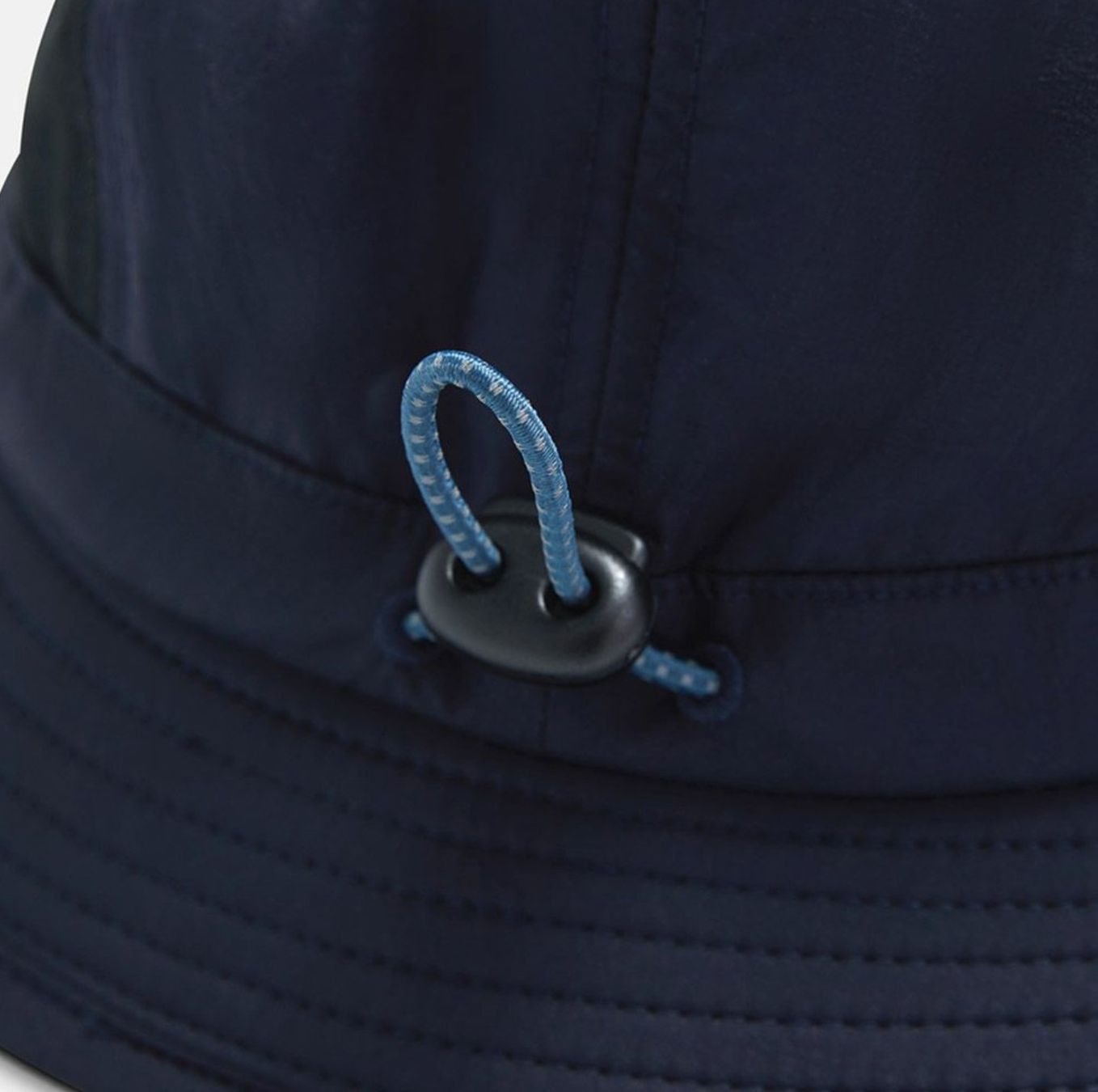 Peak Performance Copricapi, berretti & cappellini: PEAK PERFORMANCE Bucket Hat / Hiking Hat ( NEU ) – Usato da Zürich venduto da Gorilla 4