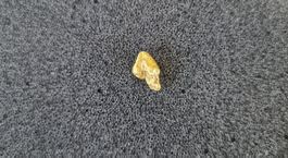 Goldnugget Ohrstecker