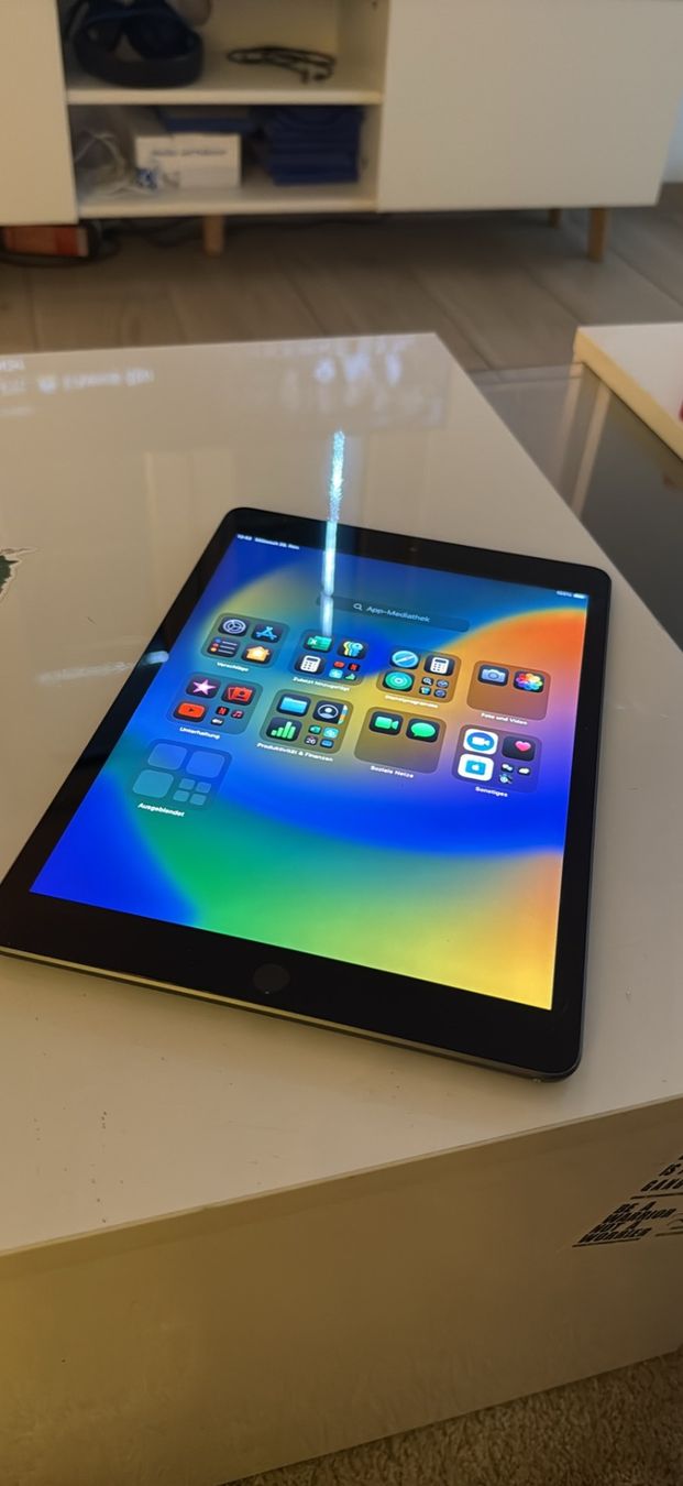 Apple Tablettes PC: iPad 9 – D'occasion à Bischofszell par emk_8td8