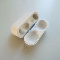 Original Apple Ladecase MagSafe A2190 für AirPods Pro