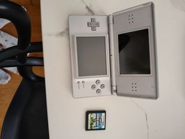 Nintendo DS Lite Silber +Karte+ kabel Top!