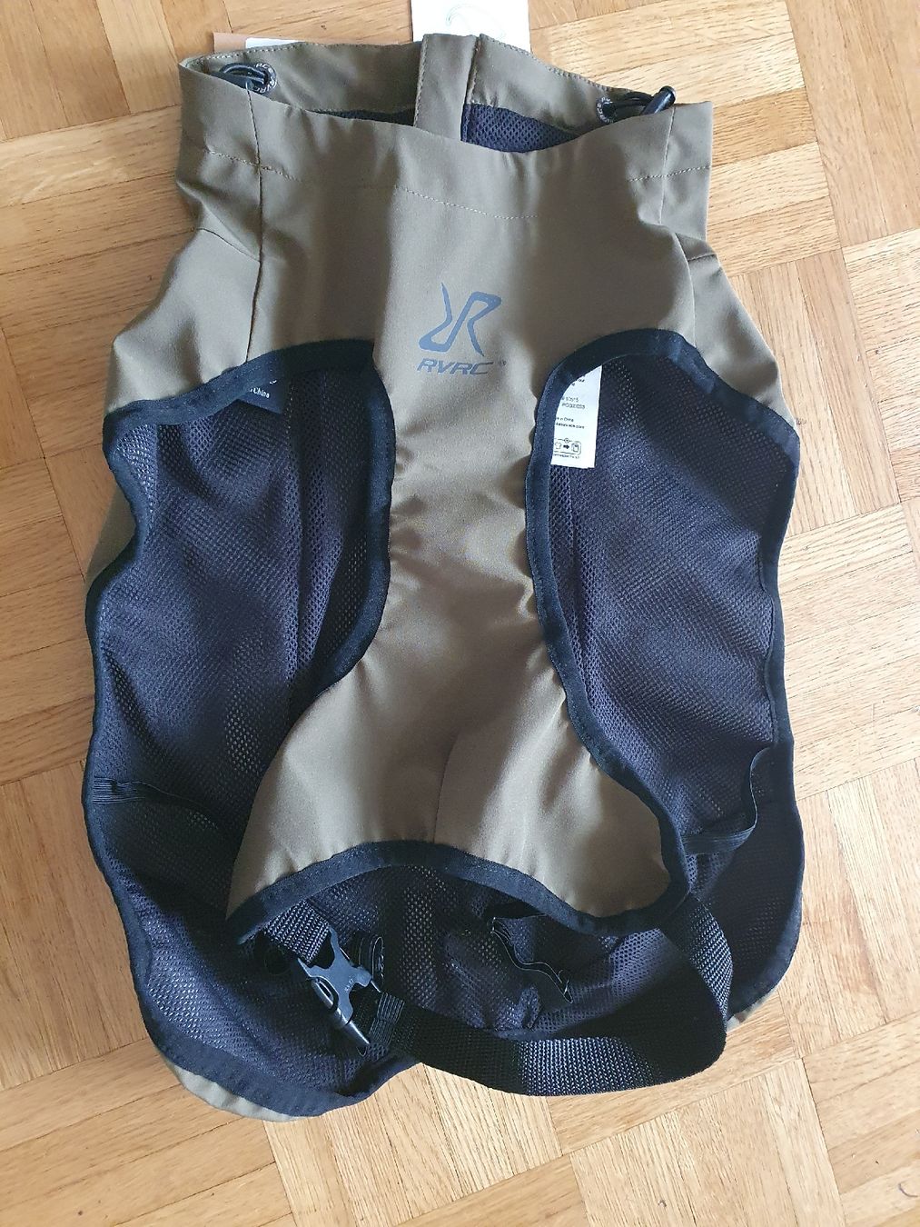 Abbigliamento: Hunde Regenmantel NP 98.- – Nuovo e nell'imballaggio originale da Losone venduto da nadja-alba 2