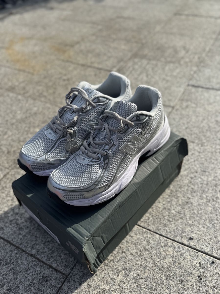 New Balance Herrenschuhe: New Balance 740 – Neu und originalverpackt aus Lengnau BE von kev_7fhj