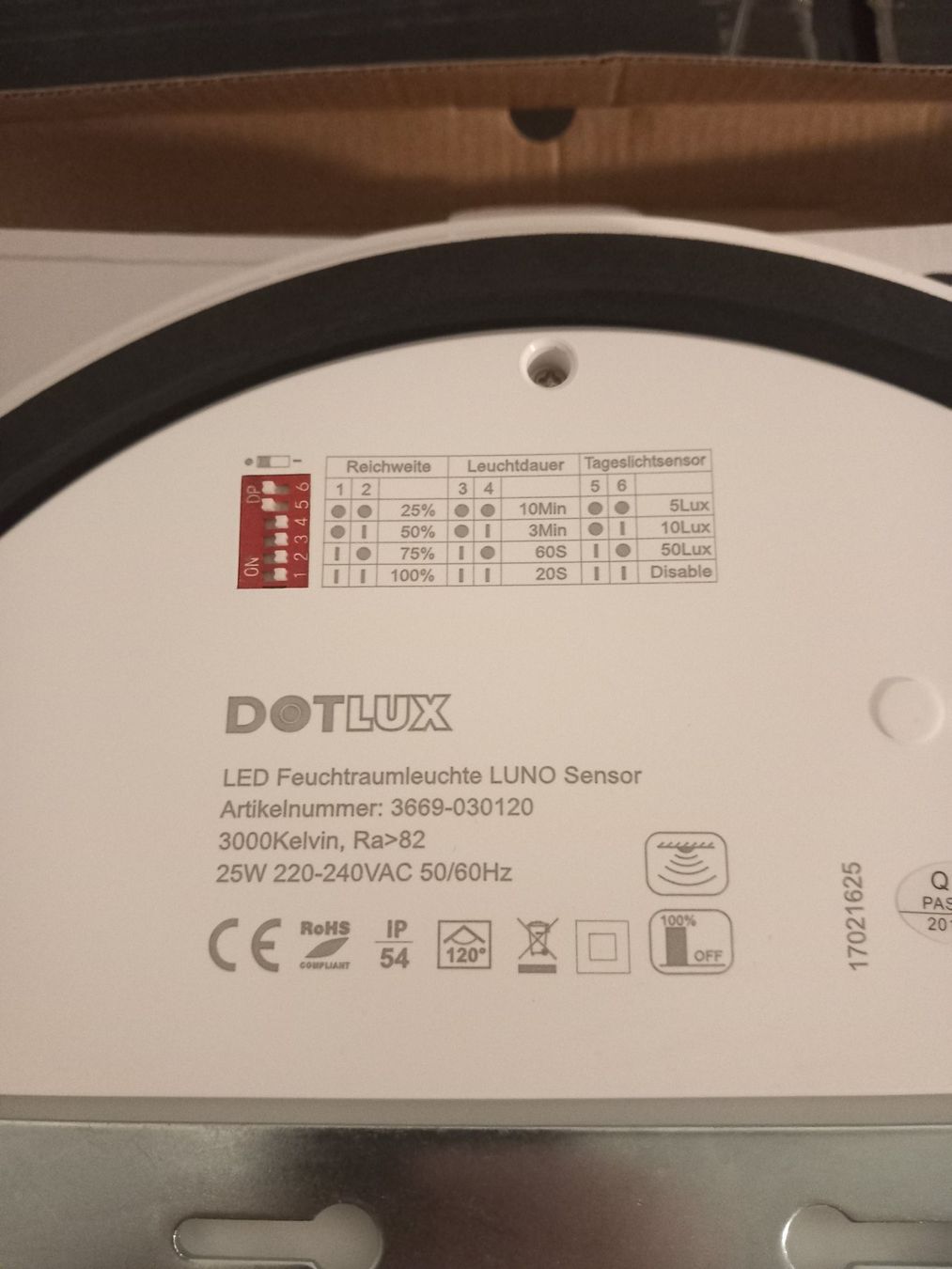 Lampade: LED Decken- Feuchtraumleuchte mit Sensor – Nuovo e nell'imballaggio originale da Thun venduto da Beroshop 1