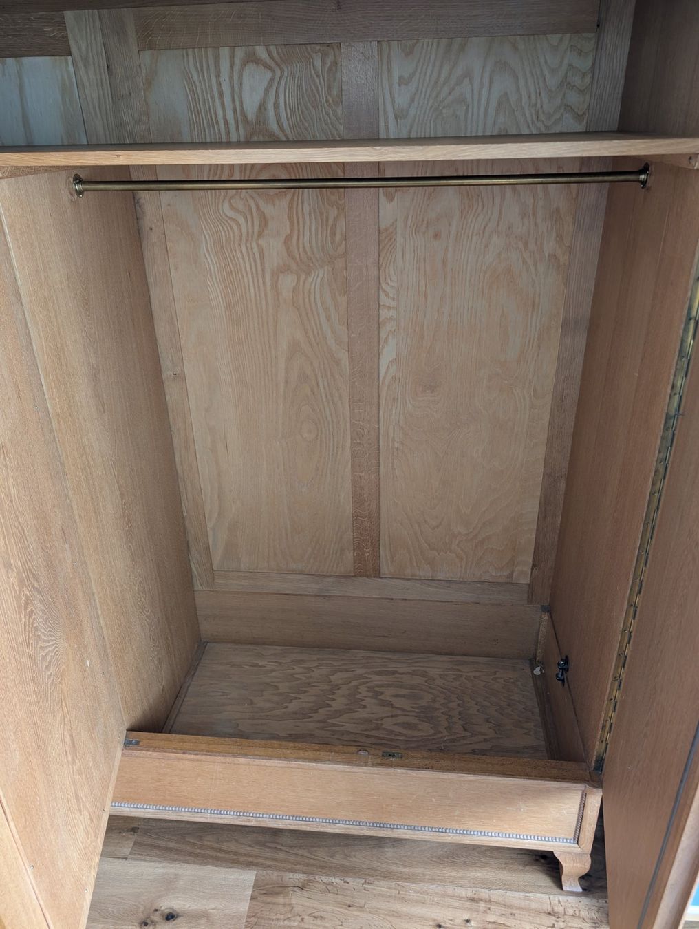 Armadi: Antiker Schrank – Usato da Pfäffikon SZ venduto da furrermi 3