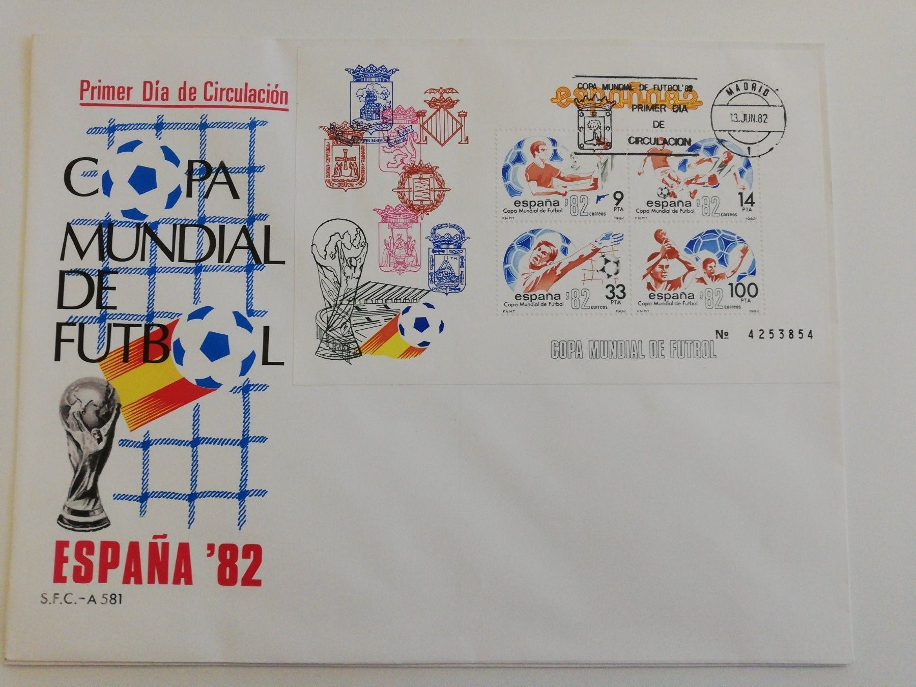 Alle Briefmarken: Spanien: Ersttagsbriefe mit den beiden WM '82 Blocks – Gebraucht aus zumikon von lotegrandote