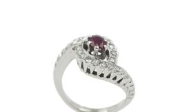 Brillant Ring mit Rubin in 14K Weissgold *S3548