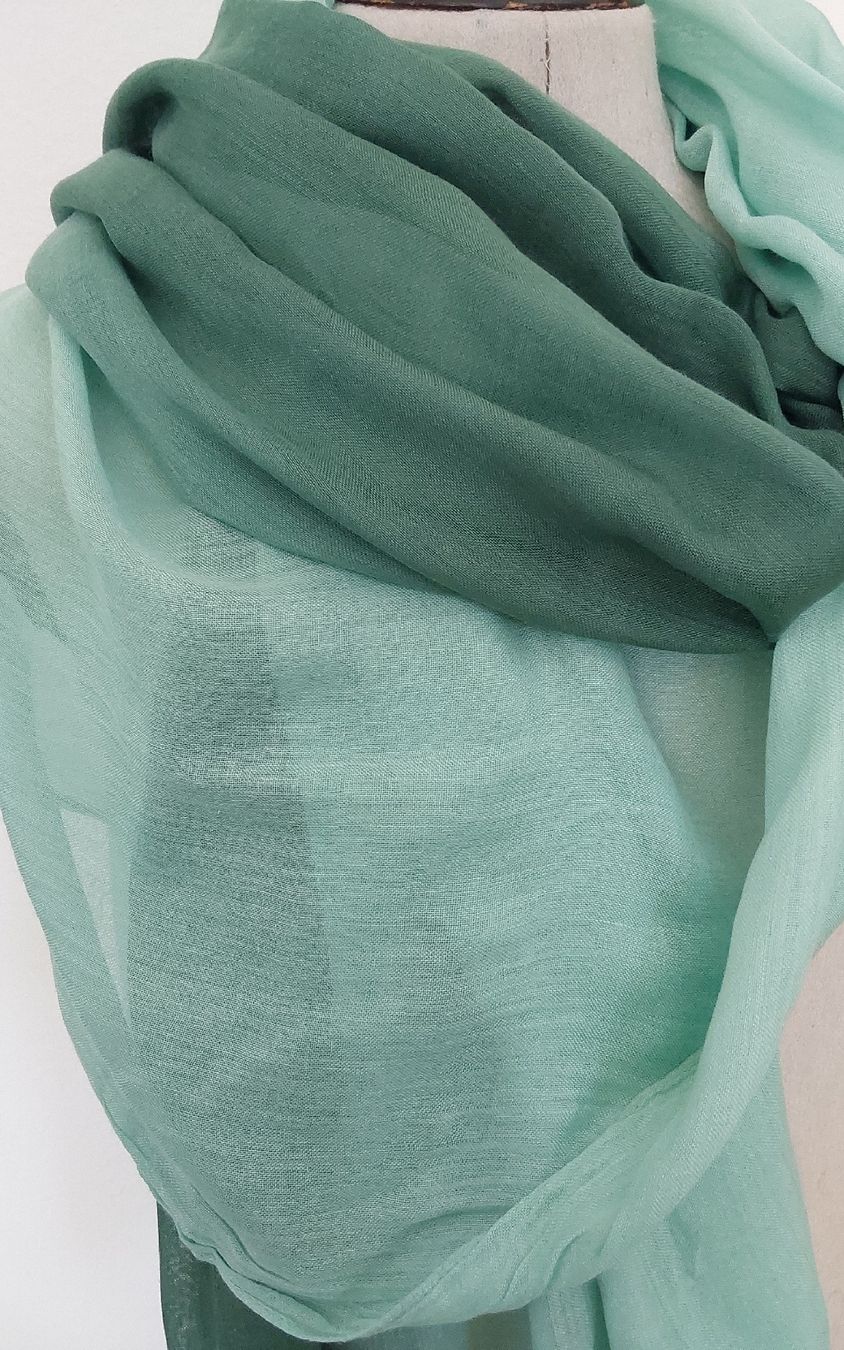 Benetton Foulards, Tücher & Schals: Schal benetton – Gebraucht aus Köniz von scopello12 1