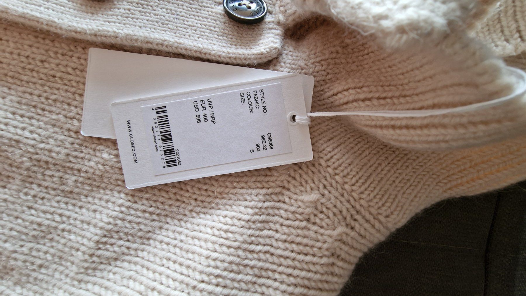 Closed Pullover & Sweatshirts: Closed Winterpullover neu – Neu und originalverpackt aus Kerns von onewayticket 1