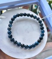 Bracelet en Aigue-marine avec inclusions tourmaline noire