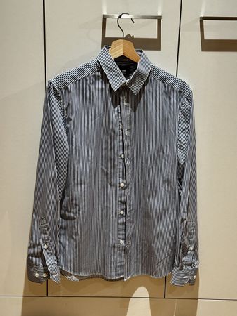 H&M gestreiftes Hemd, schmal geschnitten, Grösse S