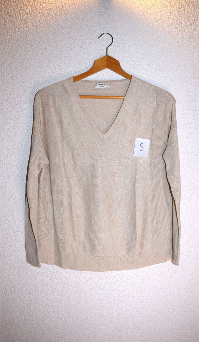 Maglioni & Felpe: Schöner, leichter Pullover, Beige, Grösse S – Usato da Merenschwand venduto da tolles_2hand