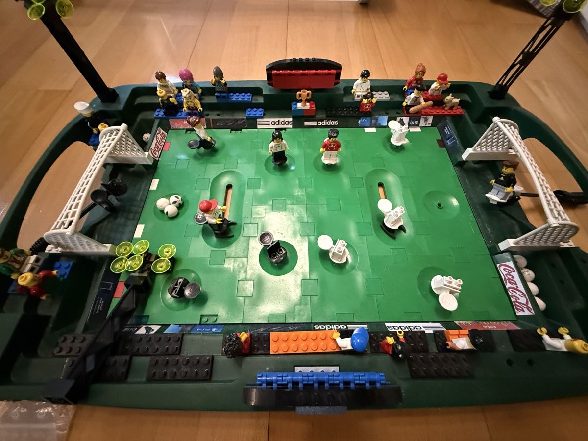 Lego Giocattoli: LEGO Sports 3569, Grosse Fussball Arena – Usato da Schwyz venduto da Aasterix 1