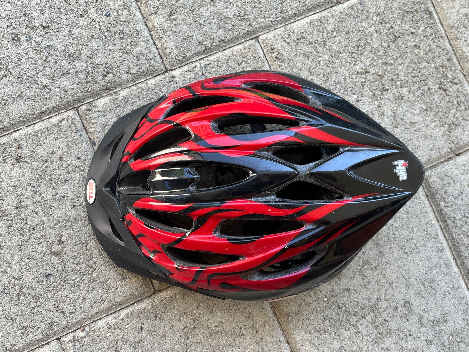 Bell Helme: Bell Velohelm | Skateboardhelm, Grösse 50-57cm – Gebraucht aus Humlikon von snowpeak101 2