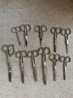 11 alte Scheren , Metall
