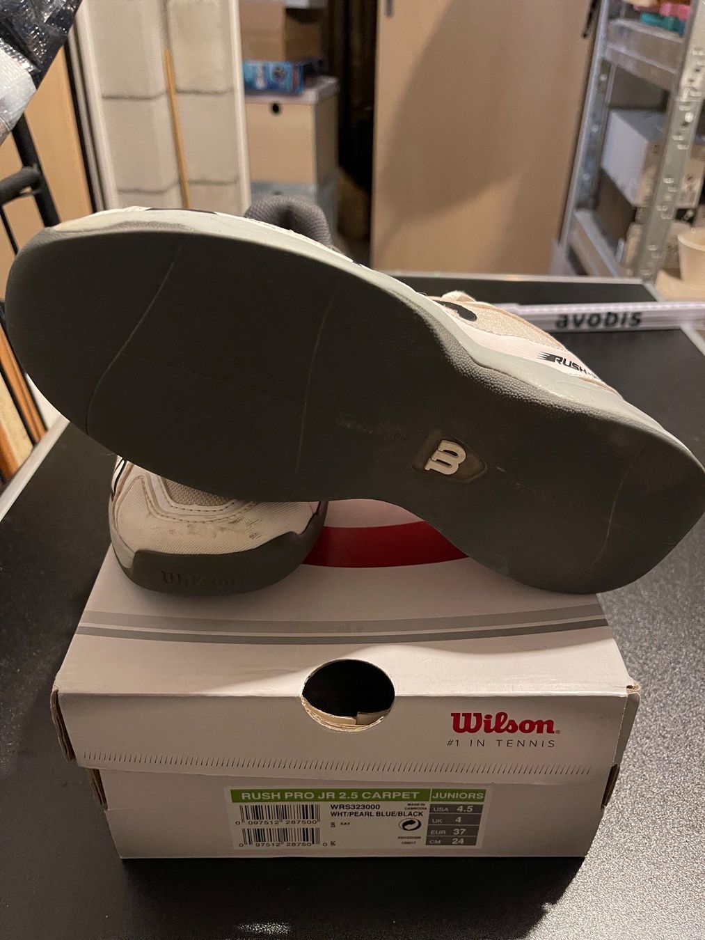 Wilson Scarpe per ragazzi: Tennisschuhe Gr.37 – Usato da Zetzwil venduto da gent1974 1