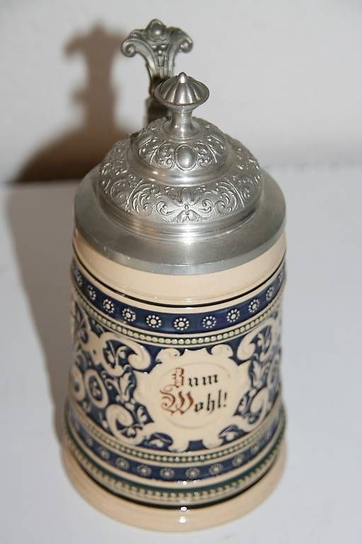Verres: 1 Bierkrug mit Deckel – D'occasion à Bubendorf par Mia111 1