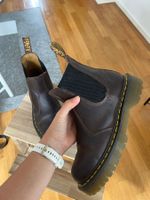 Dr. Martens Chelsea Boots Braun mit Plateausohle – Sehr gute