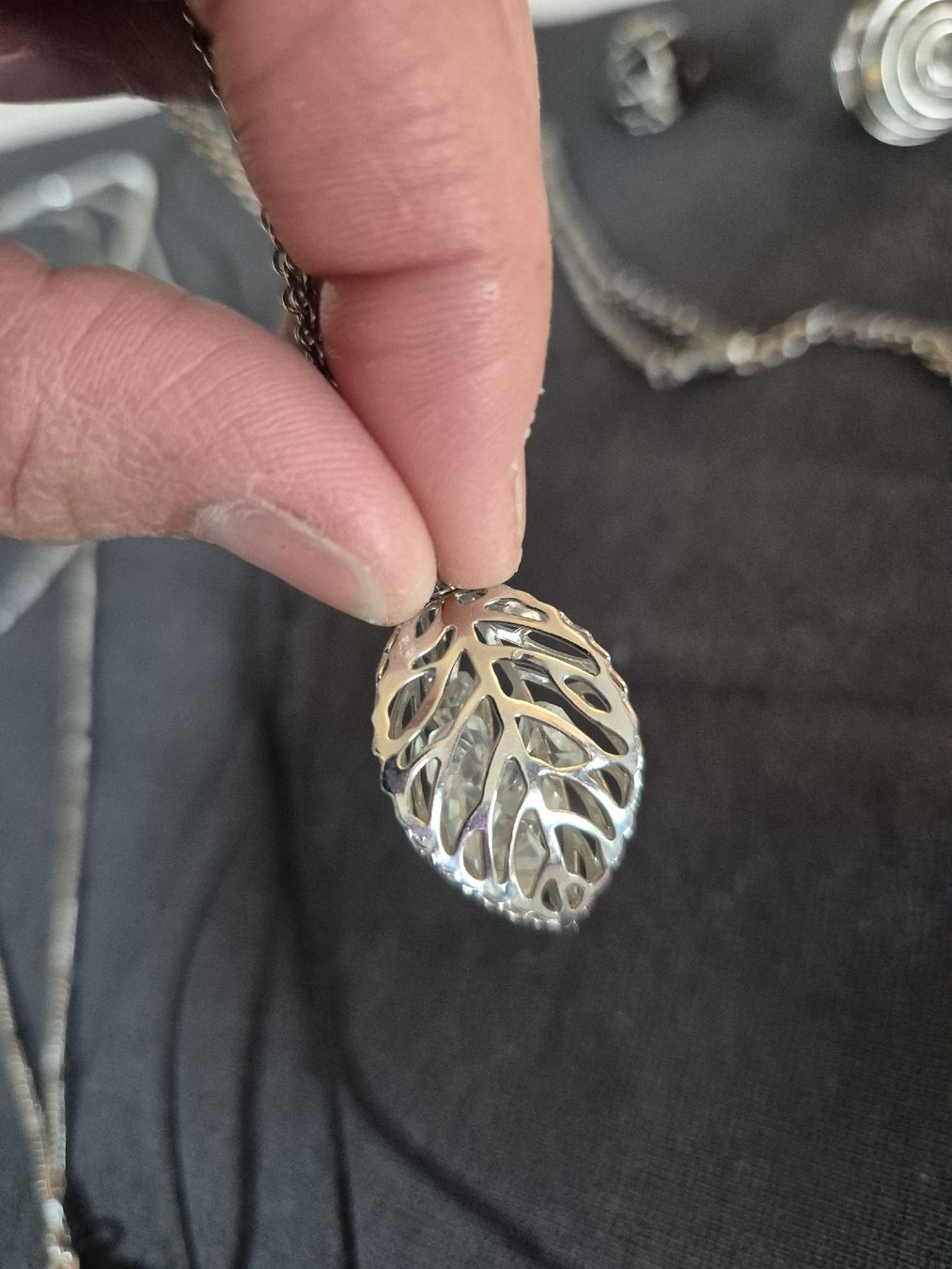 Altri gioielli: Schmuckpaket Modeschmuck Steine – Usato da Wynigen venduto da La_Talpa 7