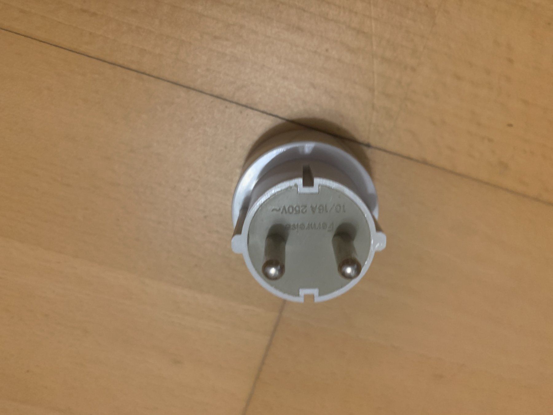 Laufwerke & Adapter: Reisestecker British Commonwealth auf EU/US Adapter – Gebraucht aus Rengg von WSMSports 1