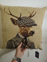 Kissenbezug Hirsch mit Hut und Anzug Grösse 45x45 Gobeli