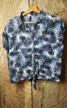Sommerlich leichte Damenbluse Palmenmuster Bluse Hemd - M