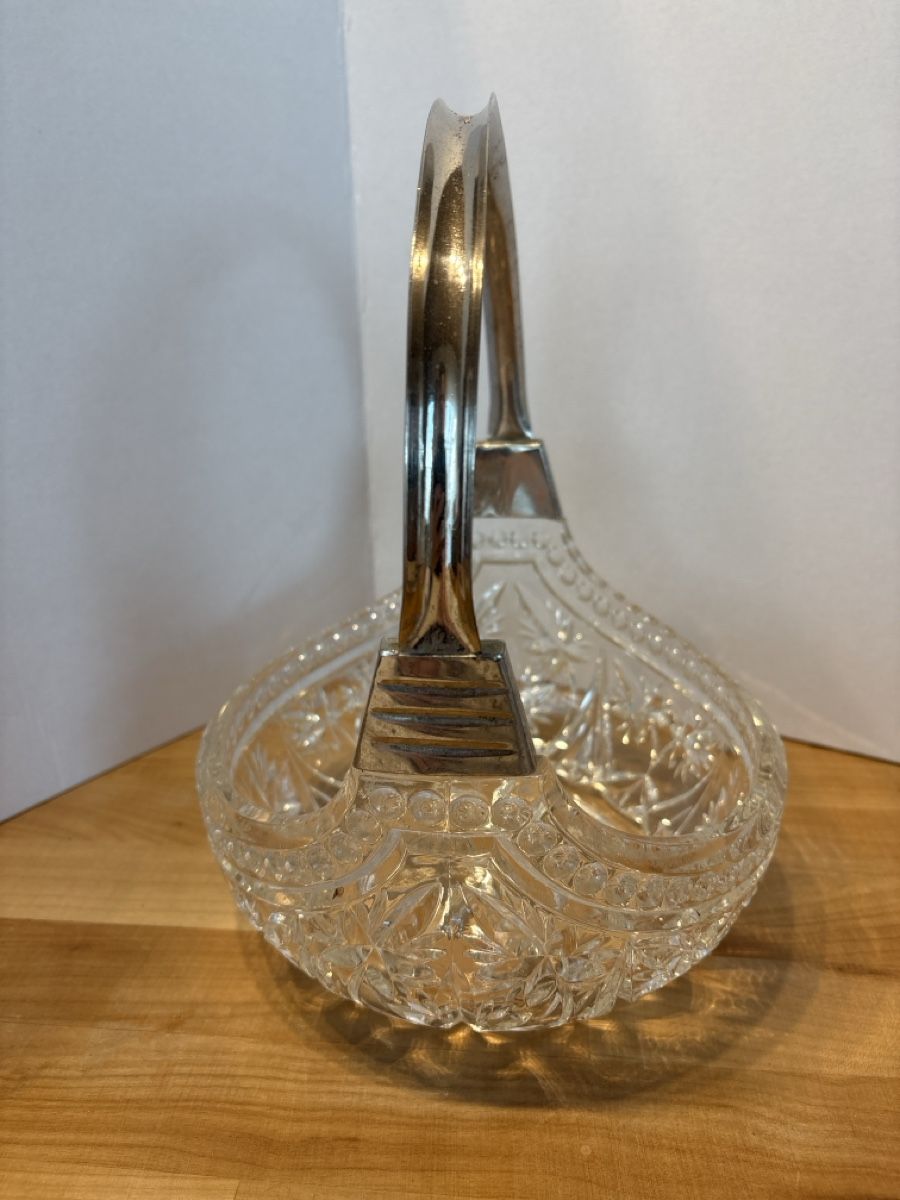 Ciotole: Glas Korb Schale mit Metall Griff – Usato da Rümlang venduto da resale35 1