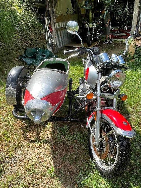 Cache lateral moto guzzi california - Équipement moto