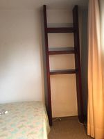 Gratis: Schönes Wandmöbel und Wandregal aus Holz