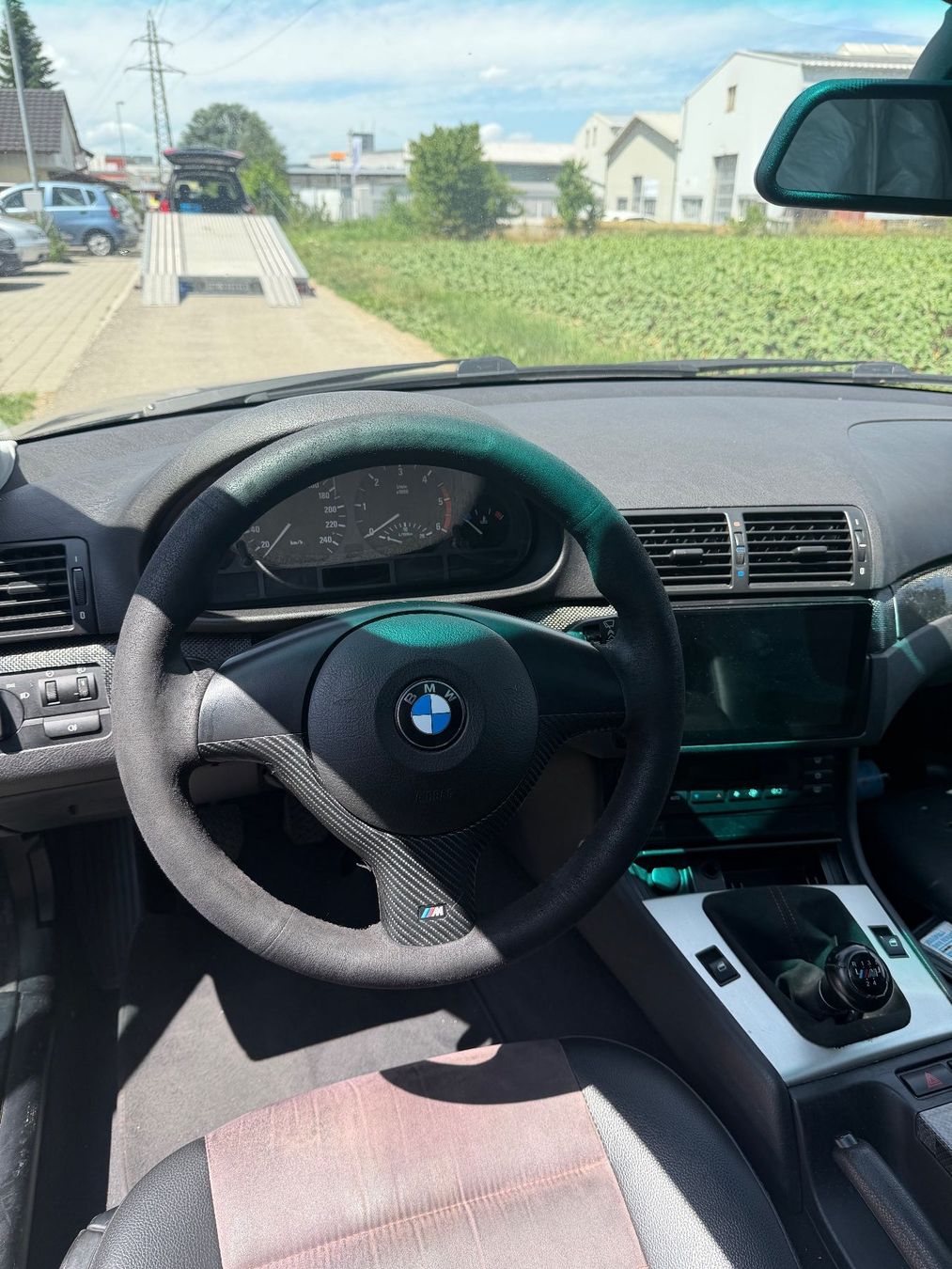 BMW Autos: BMW 320d e46 – Défectueux à Dintikon par Krimi01 6