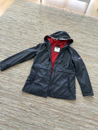 Regenjacke Tommy Jeans blau mit Kapuze. Gr. S. Wie neu!!