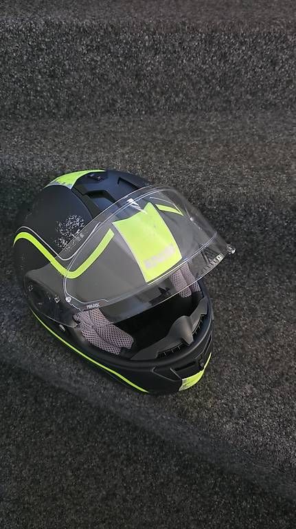 Casques & visières: Helm Neu – Neuf avec emballage d'origine à Steffisburg par Supergirl_65 1